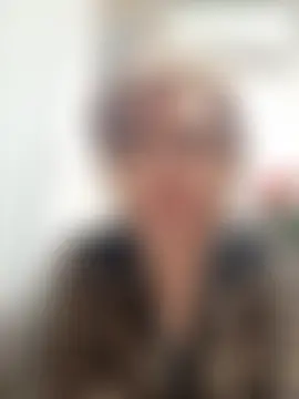 SylvieGold453 Live XXX-Chat