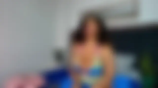 CamiilaReyes' Live XXX Chat