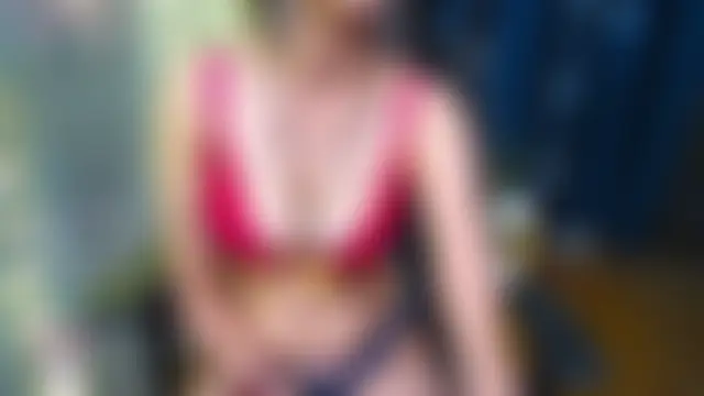 sassysonia 网络视讯表演