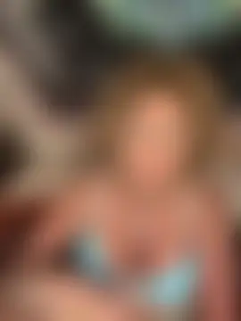 Chat XXX en directo de SuzyCatzz