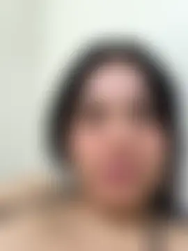 Daniela-rosee's Live Chat Room