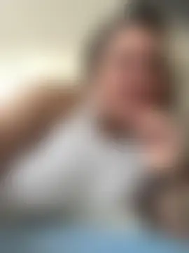 ห้องแชทสดของ MikyVesela