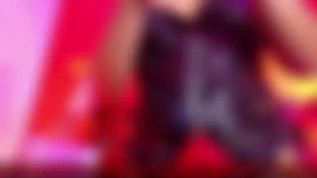 Pokazy przed kamerką – MistressSlut1