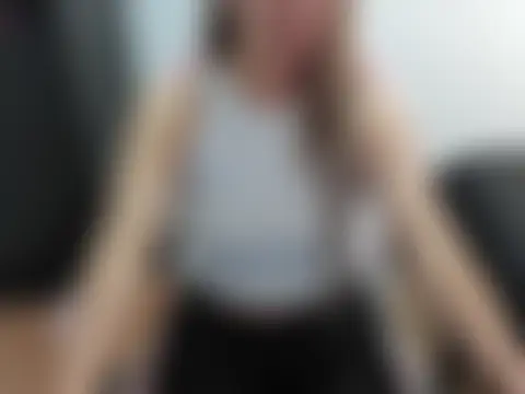 chrystal_sl852 Live XXX Chat