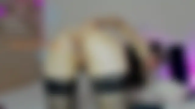 Show modela dark_summer na web-kameri