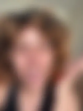 HUMANXTHING: διαδικτυακό σόου στην κάμερα