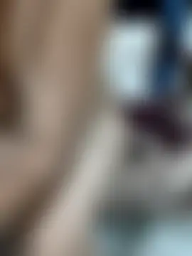 Strawberry4403: διαδικτυακό σόου στην κάμερα