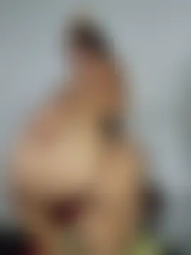 Mia_em's Webcam Show