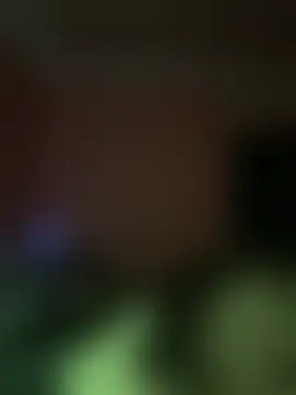 Flossy_Vettie élő XXX-chatje