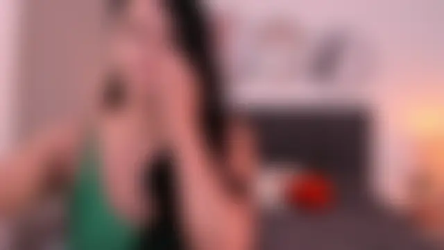 Show modela SaharaGarcia__ na web-kameri