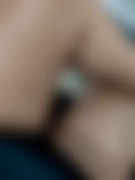 แชท XXX สดของ Miss_balloonsmila