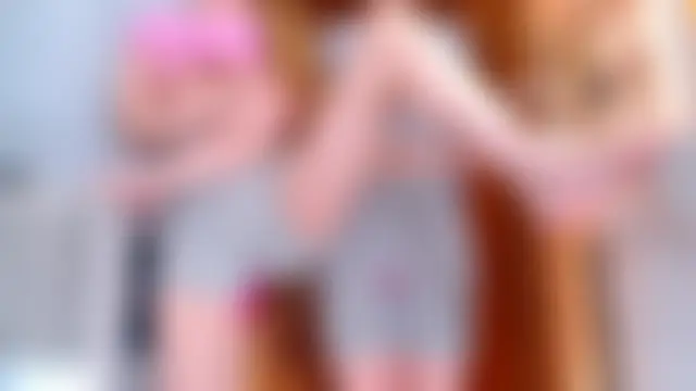 llovers4u2's Webcam Show