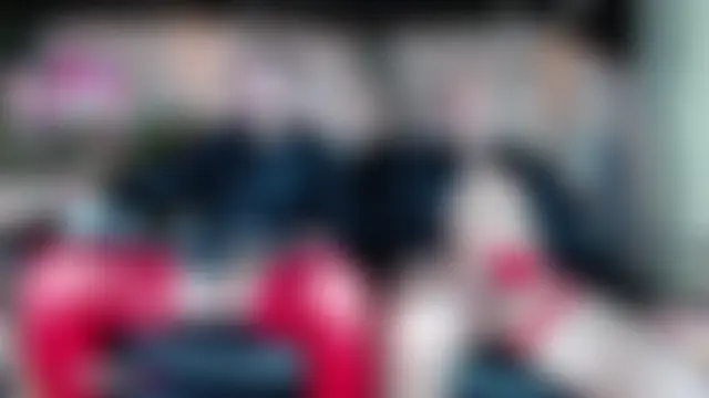 Neil_and_isaac Adlı Modelin Web Kamerası Şovu