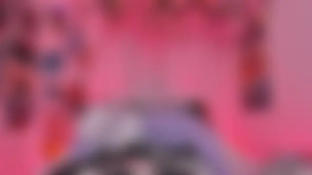 MissCurvyTop's Webcam Show