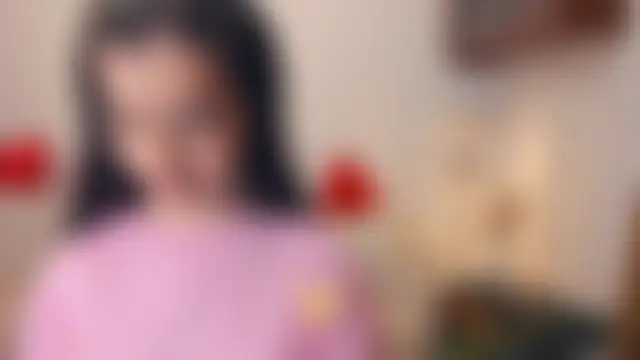 Онлайн чат XXX ShanaYock