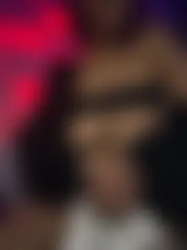 Show de Lunalovesyou8 na webcam