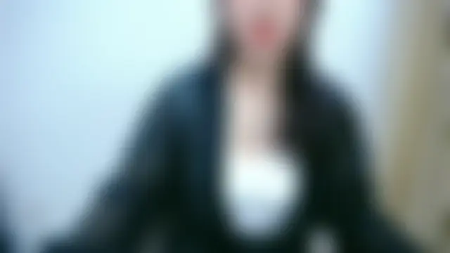 yalachil 在線直播表演