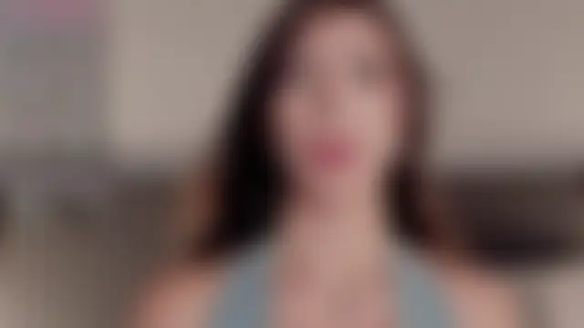 Ninaa_Rosee Adlı Modelin Canlı XXX Sohbeti