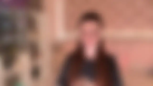 Pokazy przed kamerką – HolyMiax