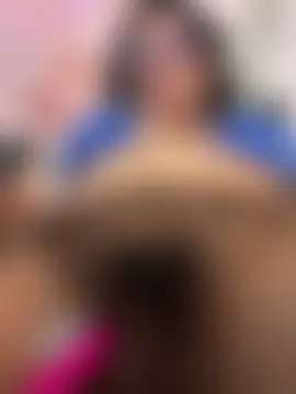 Chat +18 de kittylu__ ao vivo