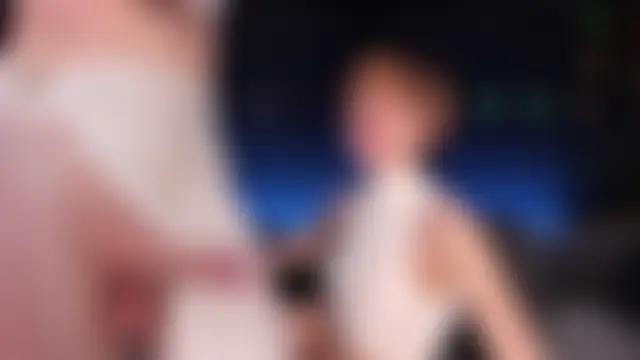 Pokazy przed kamerką – AnnexedPistol