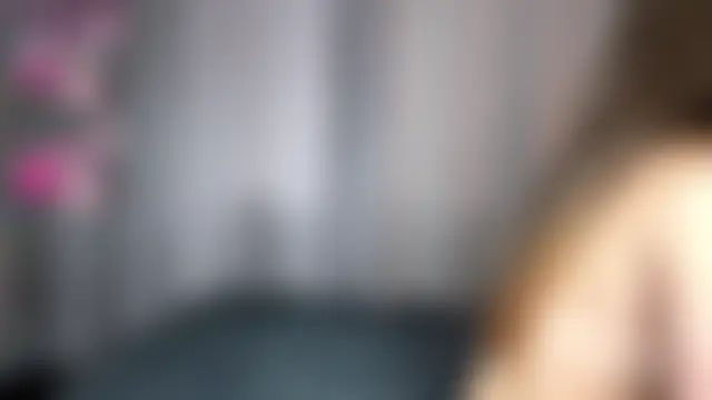 LoraDavi Live chatroom