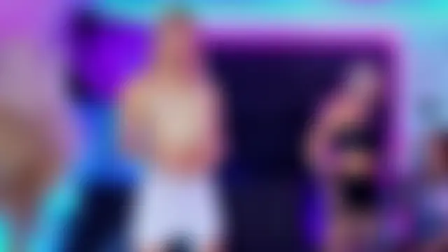 عرض كام Queens_Wonders_Blonders