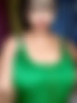 Big_Ass_Nikita Pertunjukan Webcam