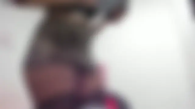 tiharaladys Show in webcam