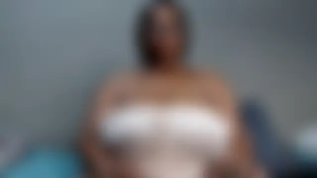 BustyMelonssXXXX: διαδικτυακό σόου στην κάμερα