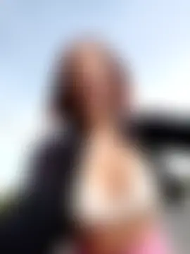 Samyra_Biker12 网络视讯表演