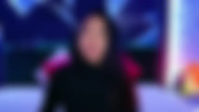 Pertunjukan Kamera Web ElyaQuinn