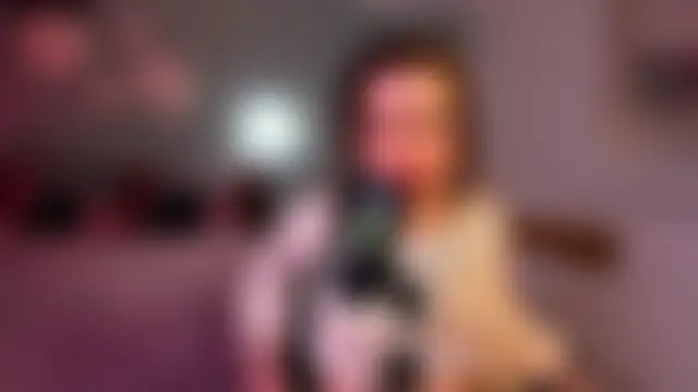 era_primee Show in webcam