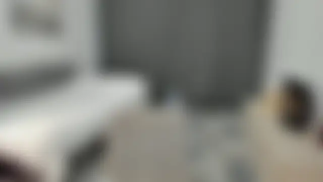 Cameron_shy Show in webcam