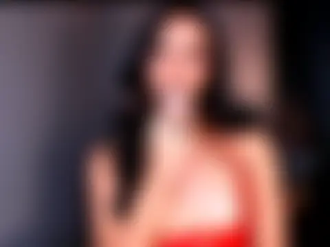 Show modela xUrGoddess_islaCumsAlotx na web-kameri