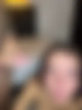 sarah_and_taylor's Live XXX Chat