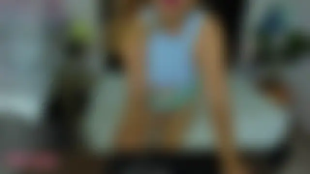 gisela27's Live XXX Chat