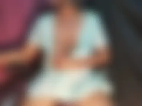 shani-akki: διαδικτυακό σόου στην κάμερα