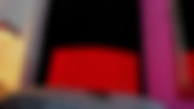 Chat XXX en directo de ScarletBigTitties