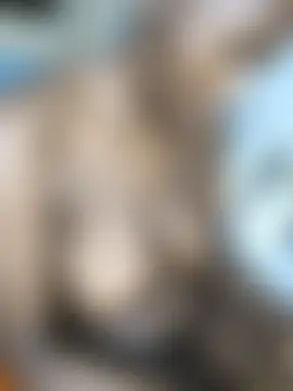 SquirtQueen16 Webcamshow