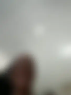 Pertunjukan Kamera Web Bustykeyla