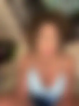 SuzyCatzz Chat XXX in diretta