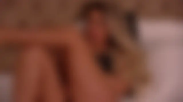 Denisse_Perry Show in webcam