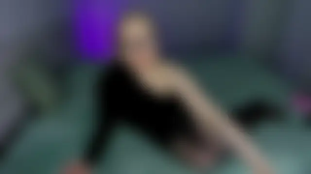 Pokazy przed kamerką – MilanaJune