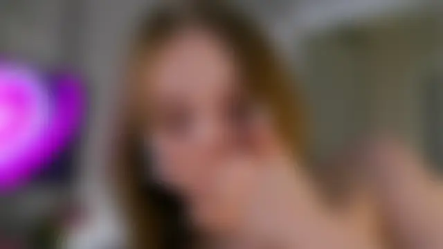 Miss_miracle Show in webcam