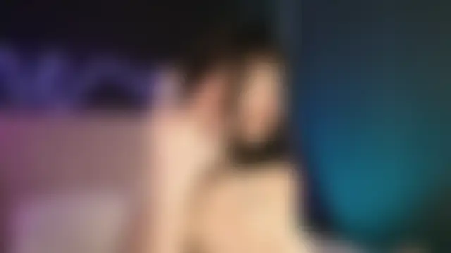 Zhally_Dee Show Webcam