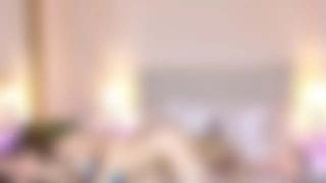 GabbydelRey's Live Chat Room