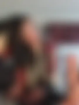 ห้องแชทสดของ freyamoret