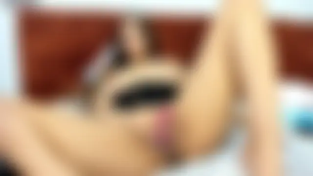 Dani_Yuki's Live Chat Room