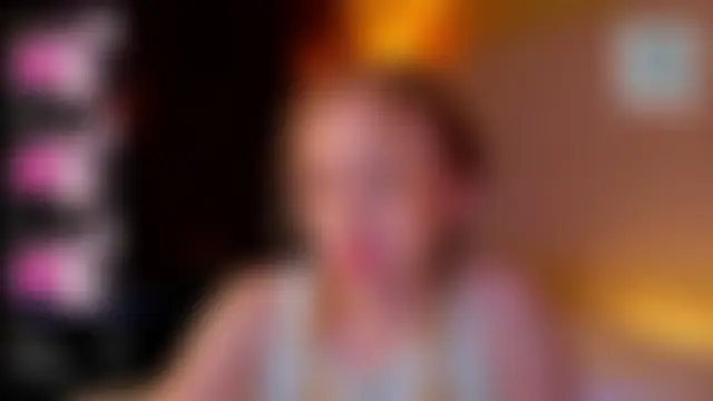 دردشة Linda__Bloom الجنسية المباشرة